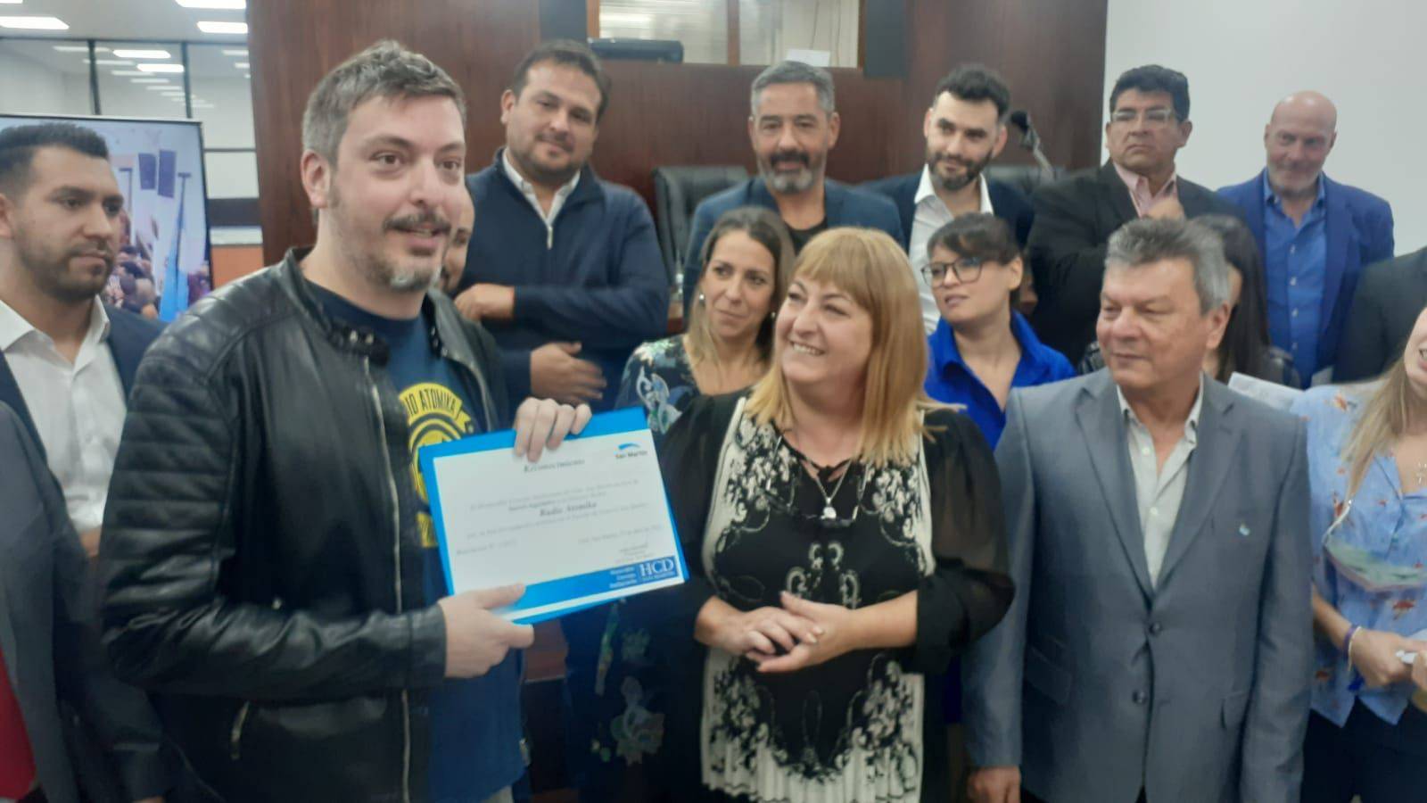 Radio Atomika declarada de interés municipal por el HCD de San Martín